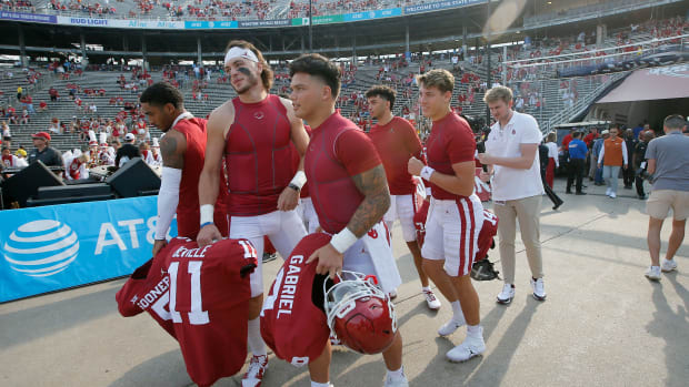 FB - Dillon Gabriel, Davis Beville, Texas Longhorns